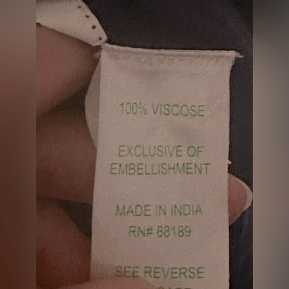 Lily Pulitzer tunic with white embellishments - Picture 4 of 6